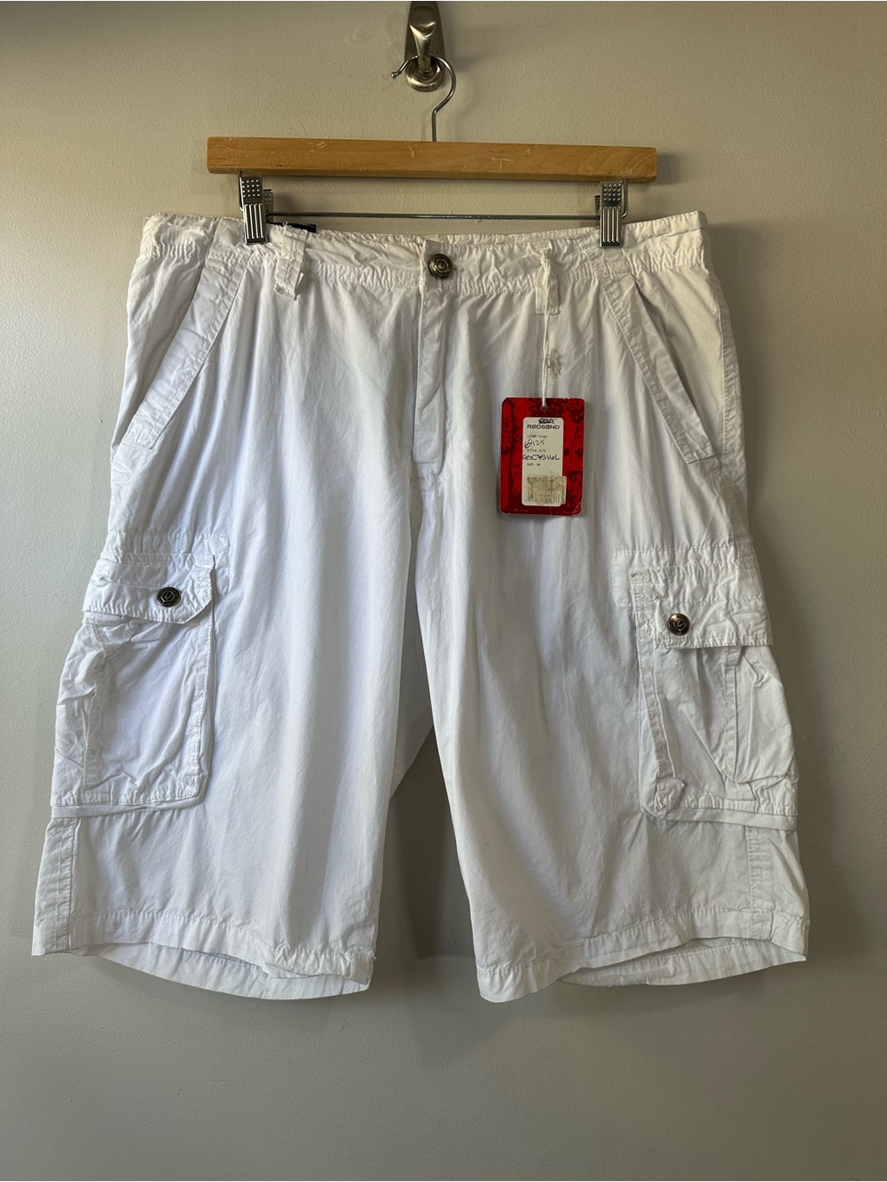 Redsand White Cotton Cargo Shorts Casual Summer Utility Size 36 Summer Beachy
